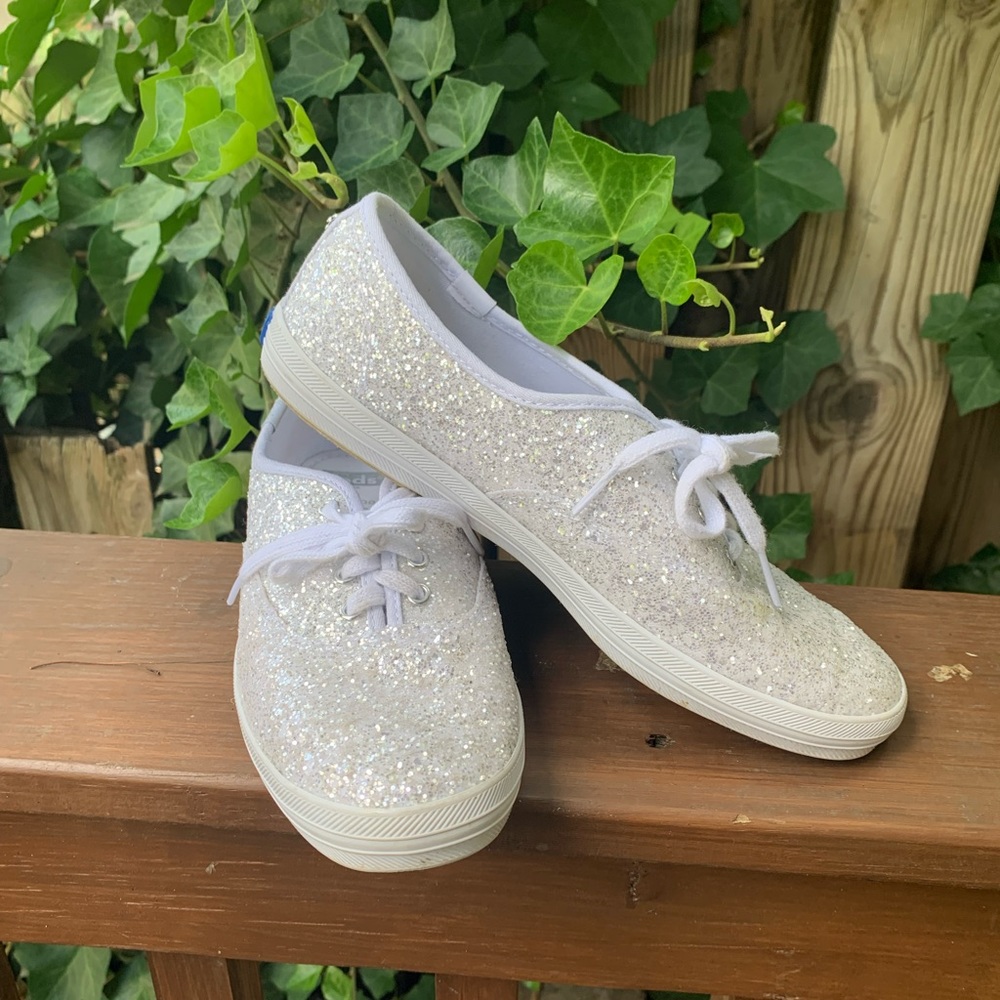 Kate Spade bridal shoes ready for dancing!